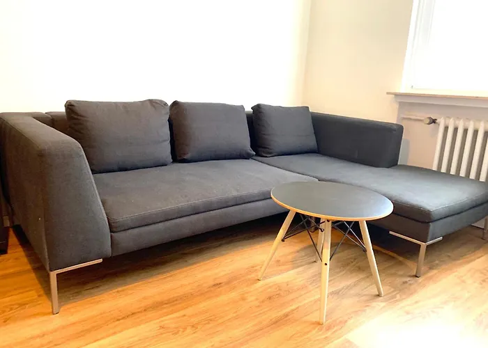 In / Mit Allem Drum Und Dran