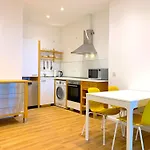 In / Mit Allem Drum Und Dran Apartment Cologne