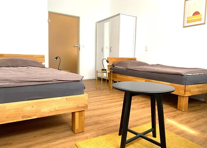 Apartment In / Mit Allem Drum Und Dran